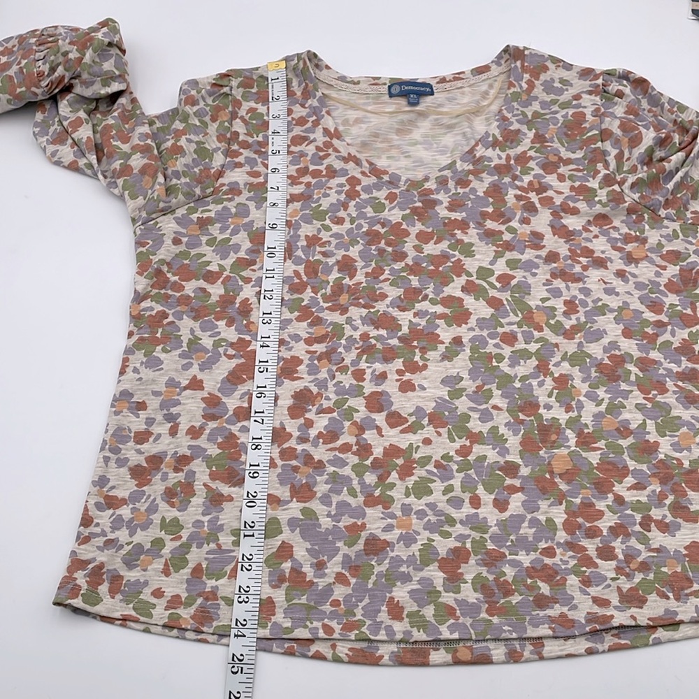 Democracy Long Sleeve Ruffle & Button Detail V-neck Multicolor - Picture 13 of 16